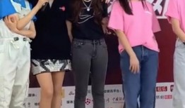 万茜自爆一年潜七次 吃瓜是什么意思,揭秘“吃瓜”背后的娱乐真相